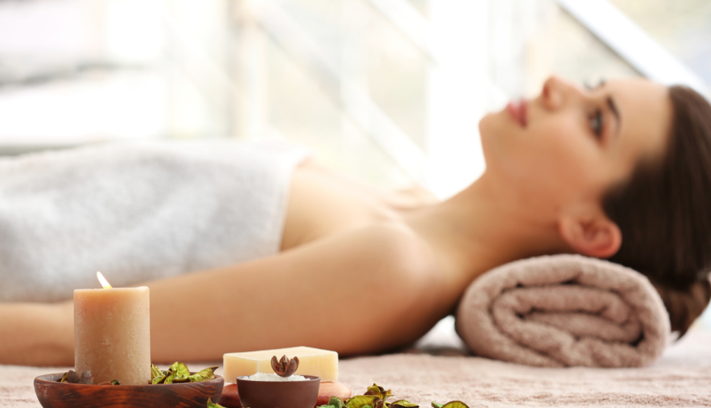 Body massage in Connaught Place